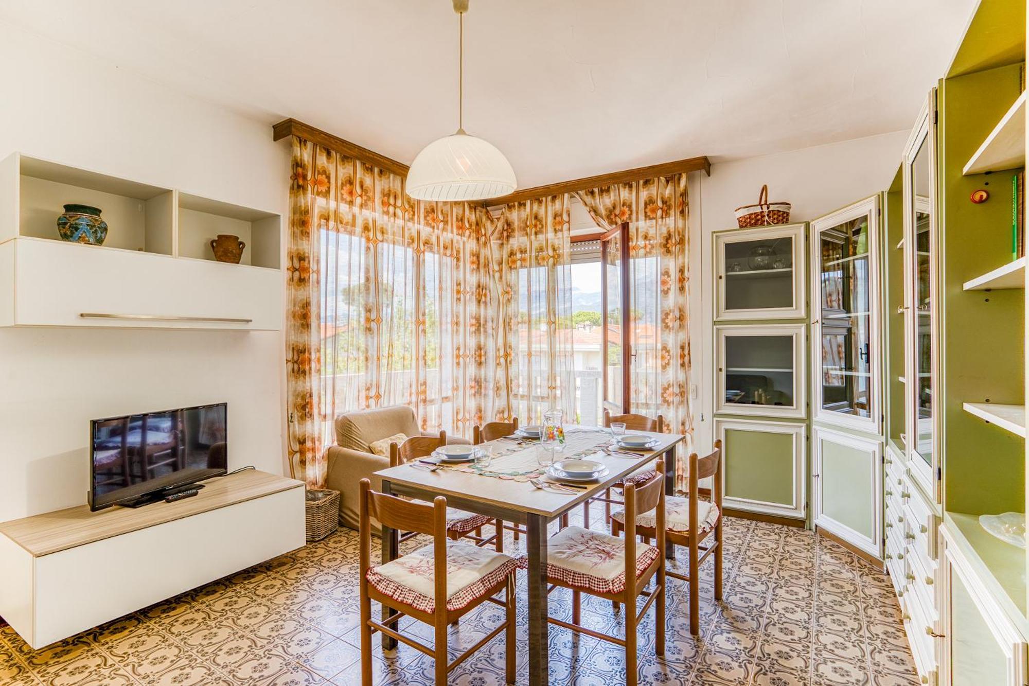 Casa Arno 500M From Beach - Happy Rentals Marina di Massa Eksteriør bilde
